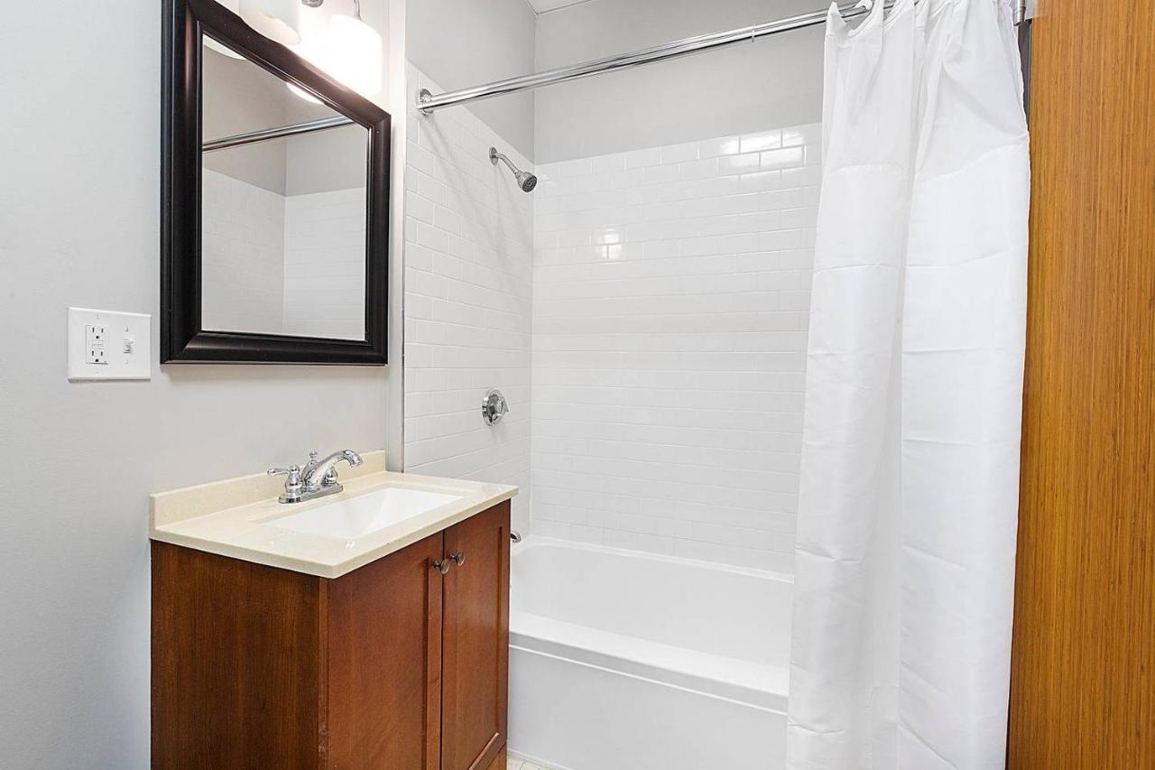 Studio Ready 4 Students & Traveling Professionals! 310 Apartment Boston Bagian luar foto